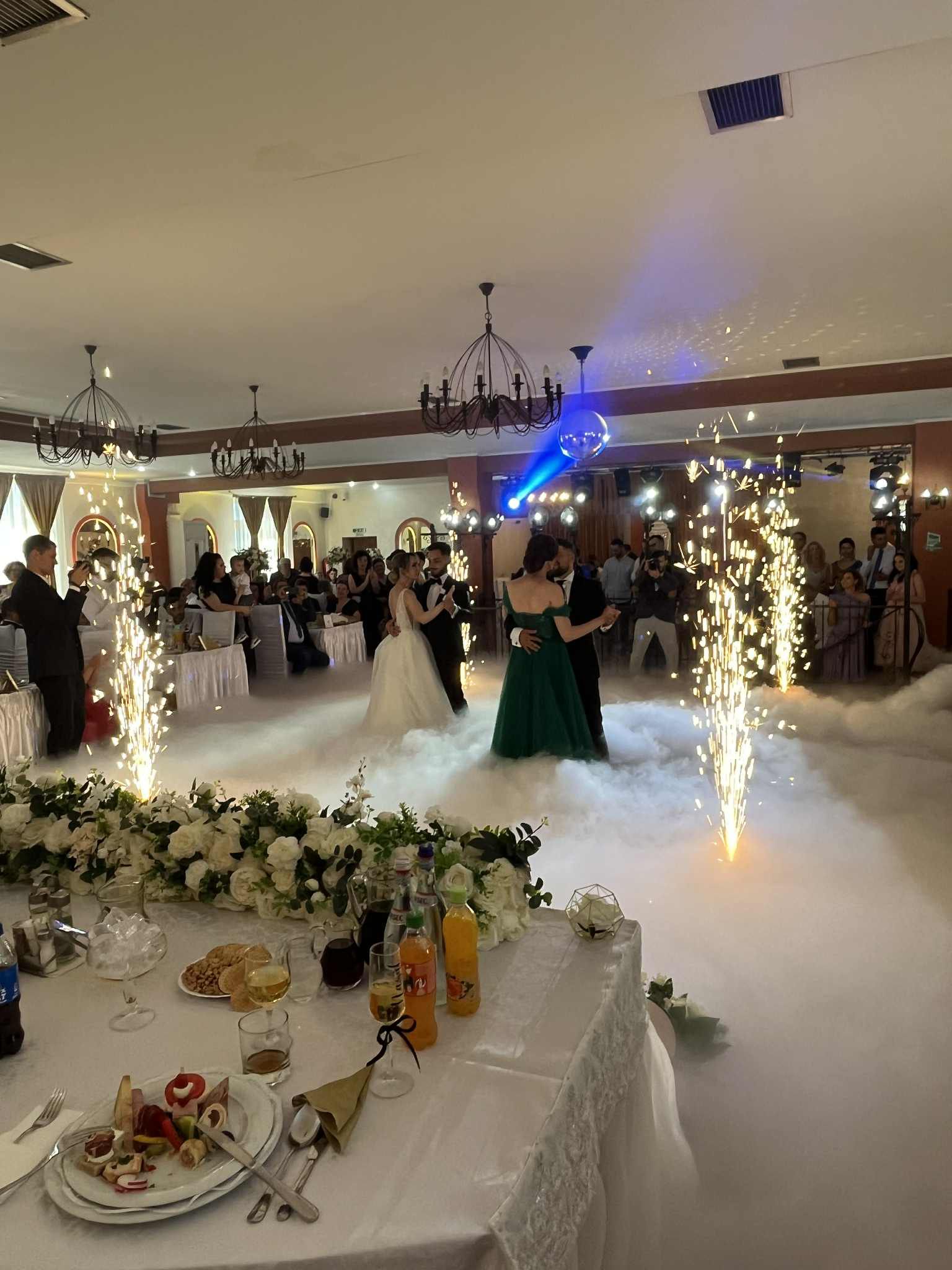 Preparate Nois Restaurant